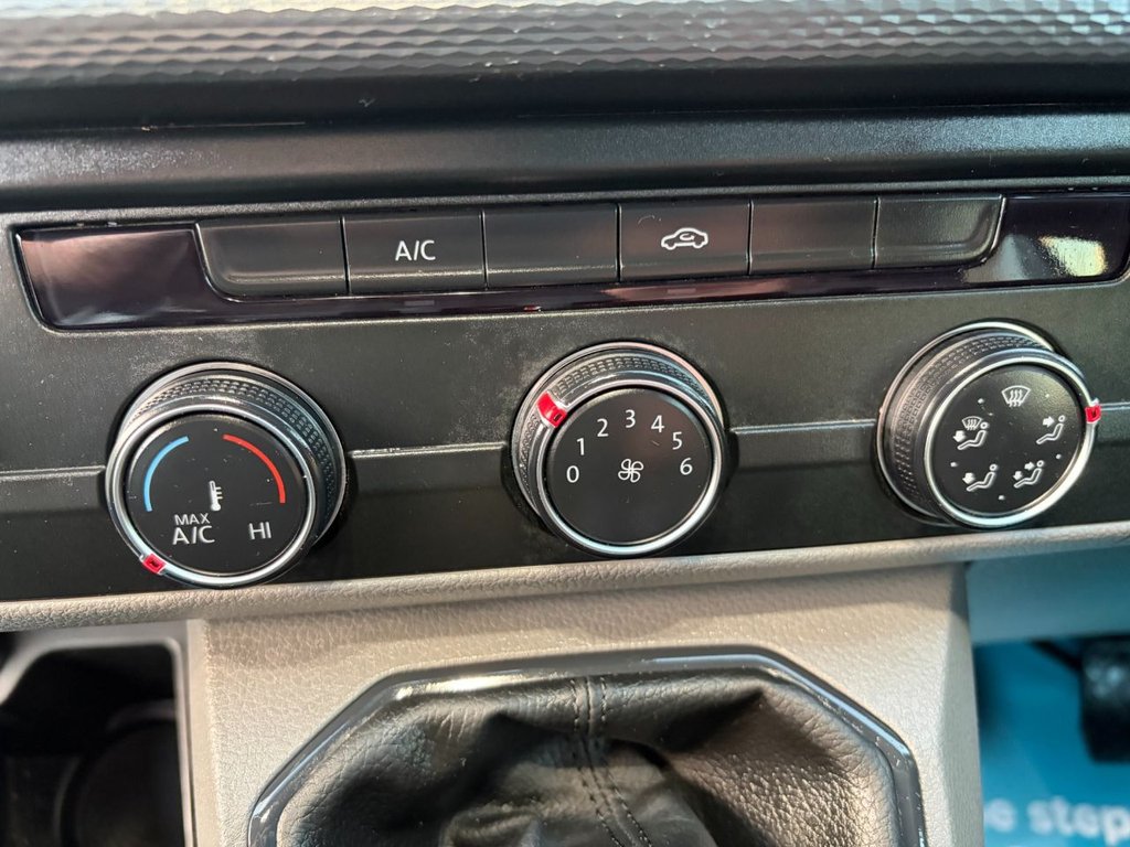 Used Volkswagen Transporter 2023 for sale - 77512116: Photo 30