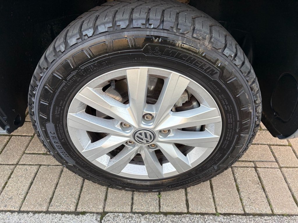 Used Volkswagen Transporter 2023 for sale - 77512116: Photo 33