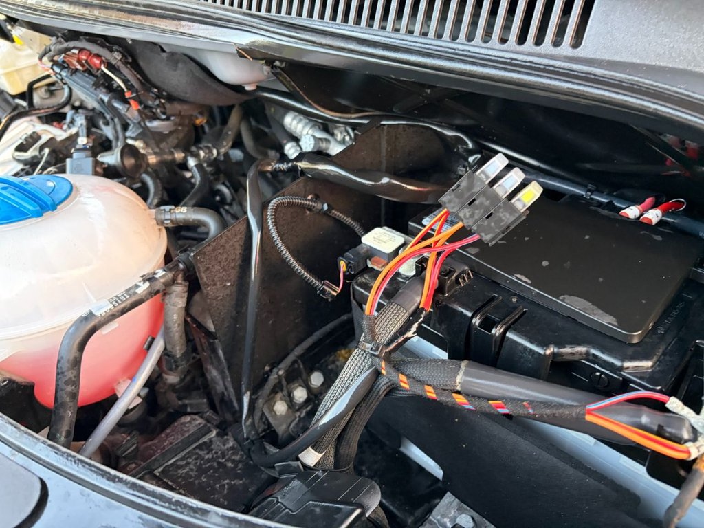 Used Volkswagen Transporter 2023 for sale - 77512116: Photo 38