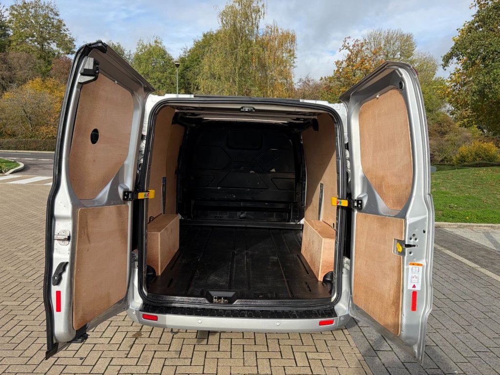 Used Ford Transit Custom 2022 for sale - 76266859: Photo 15