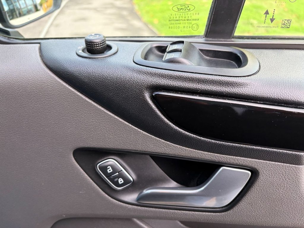 Used Ford Transit Custom 2022 for sale - 76266859: Photo 24