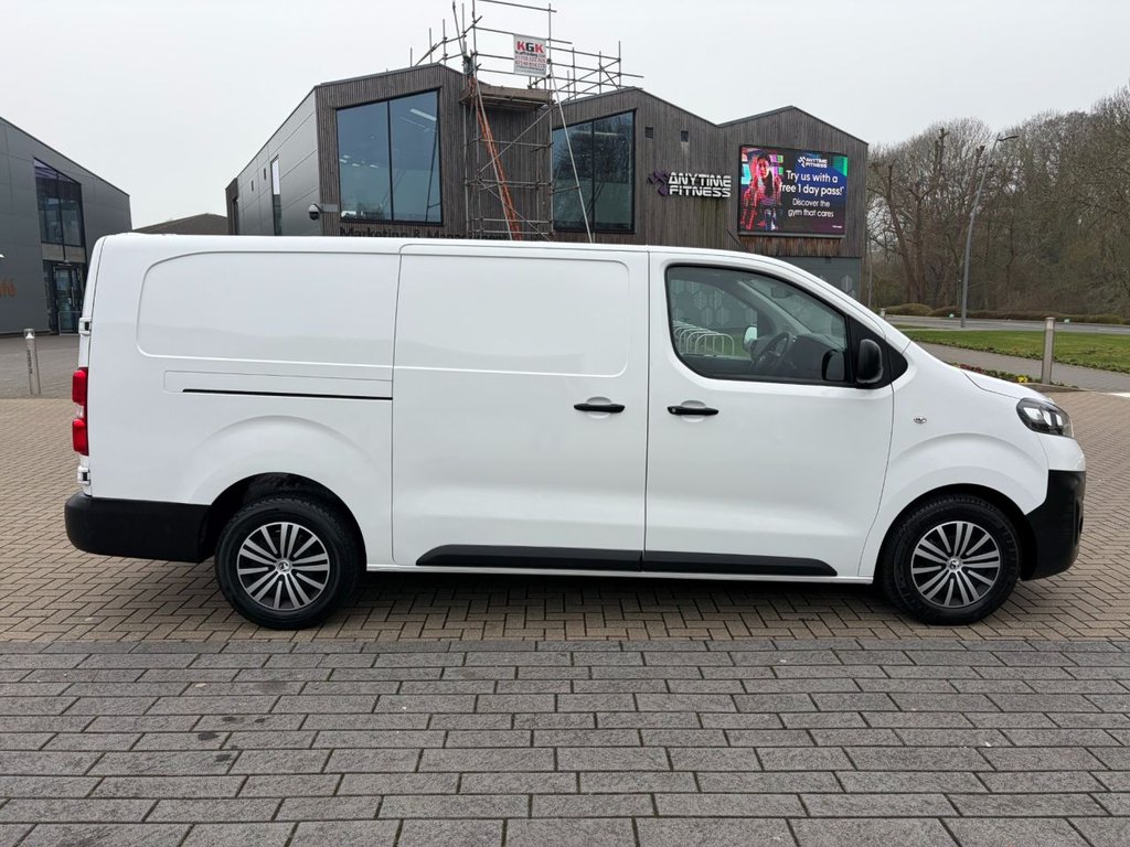 Used Vauxhall Vivaro 2021 for sale - 77809956: Photo 8