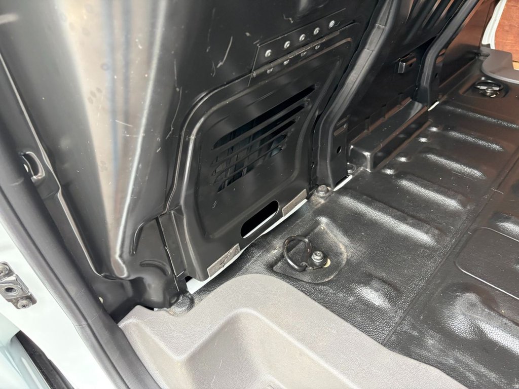 Used Ford Transit Connect 2020 for sale - 77512098: Photo 15