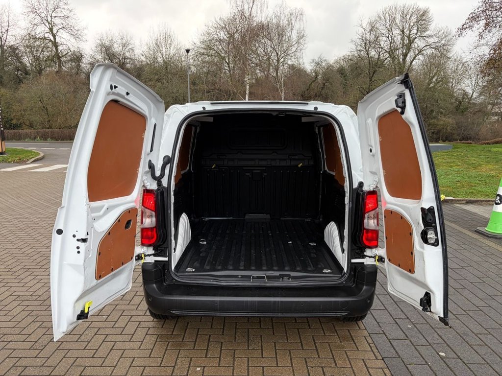 Used Toyota ProAce 2022 for sale - 77507297: Photo 14