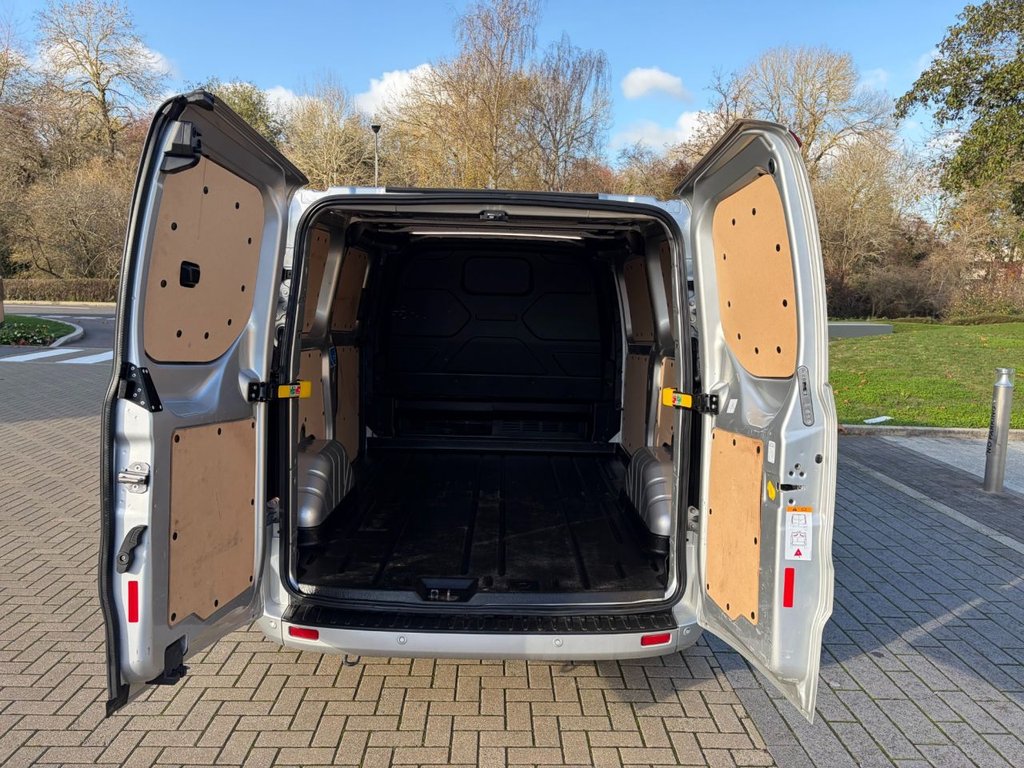 Used Ford Transit Custom 2022 for sale - 76280142: Photo 17