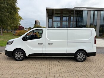 Used Renault Trafic 2023 for sale - 76266512: Photo