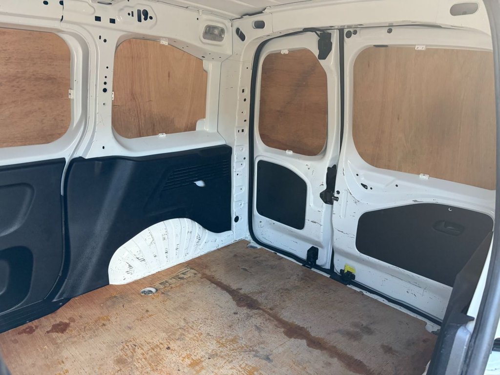 Used Peugeot Partner 2020 for sale - 77512118: Photo 10