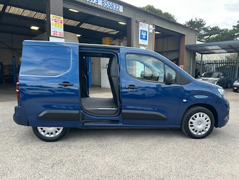 Used Vauxhall Combo 2020 for sale - 75829637: Photo
