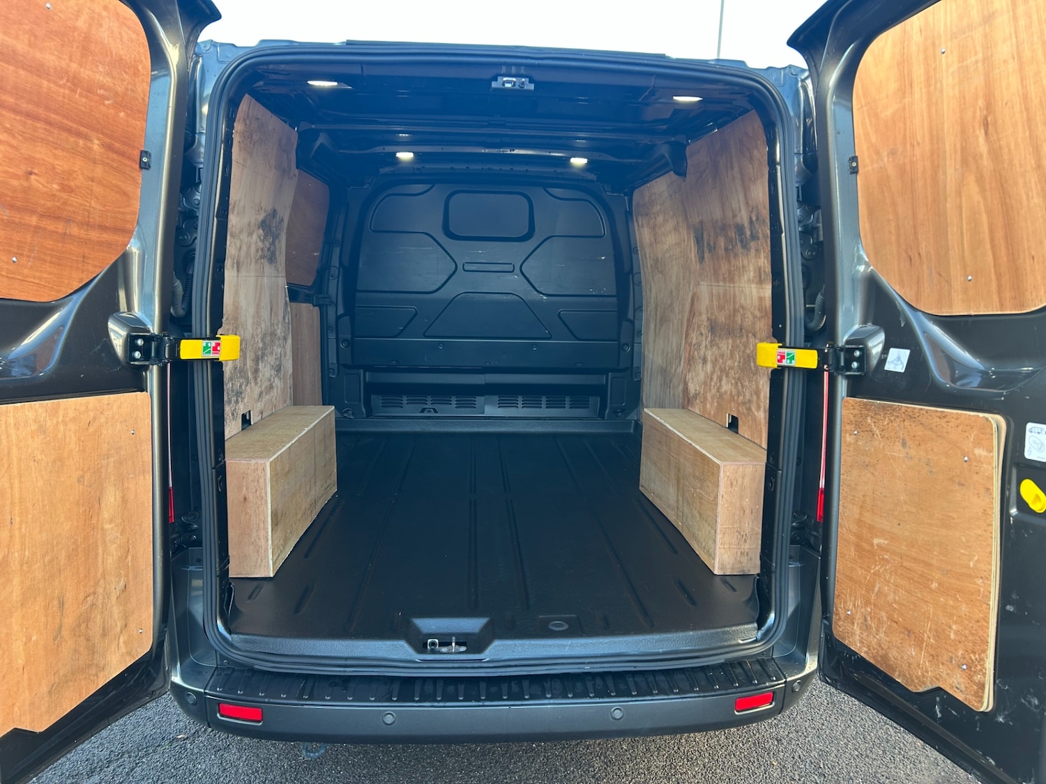 Used Ford Transit Custom 2021 for sale - 76353433: Photo 9