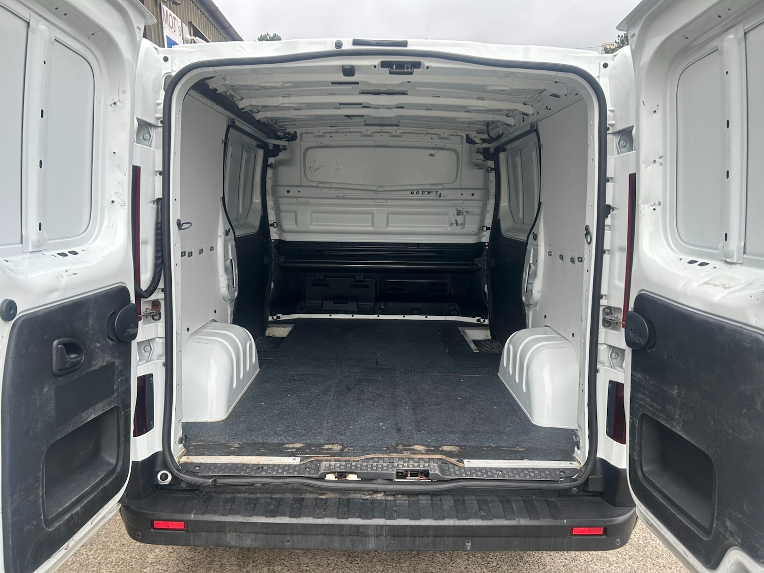 Used Renault Trafic 2020 for sale - 77903881: Photo 10