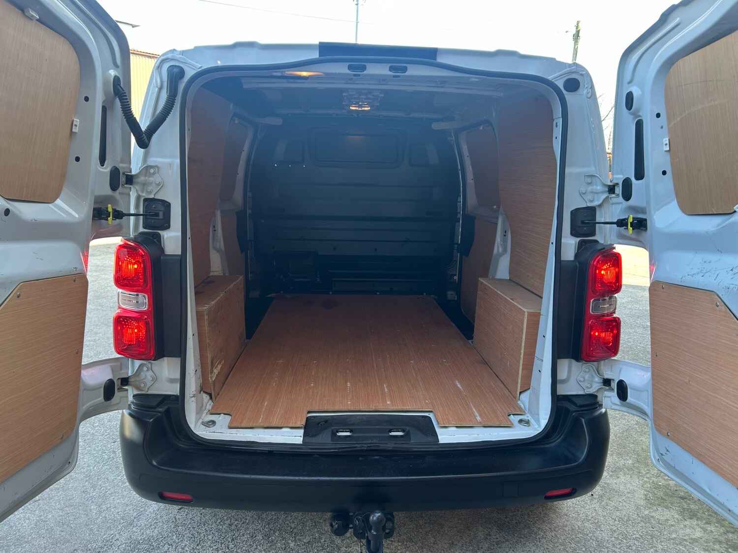 Used Peugeot Expert 2022 for sale - 77742564: Photo 10