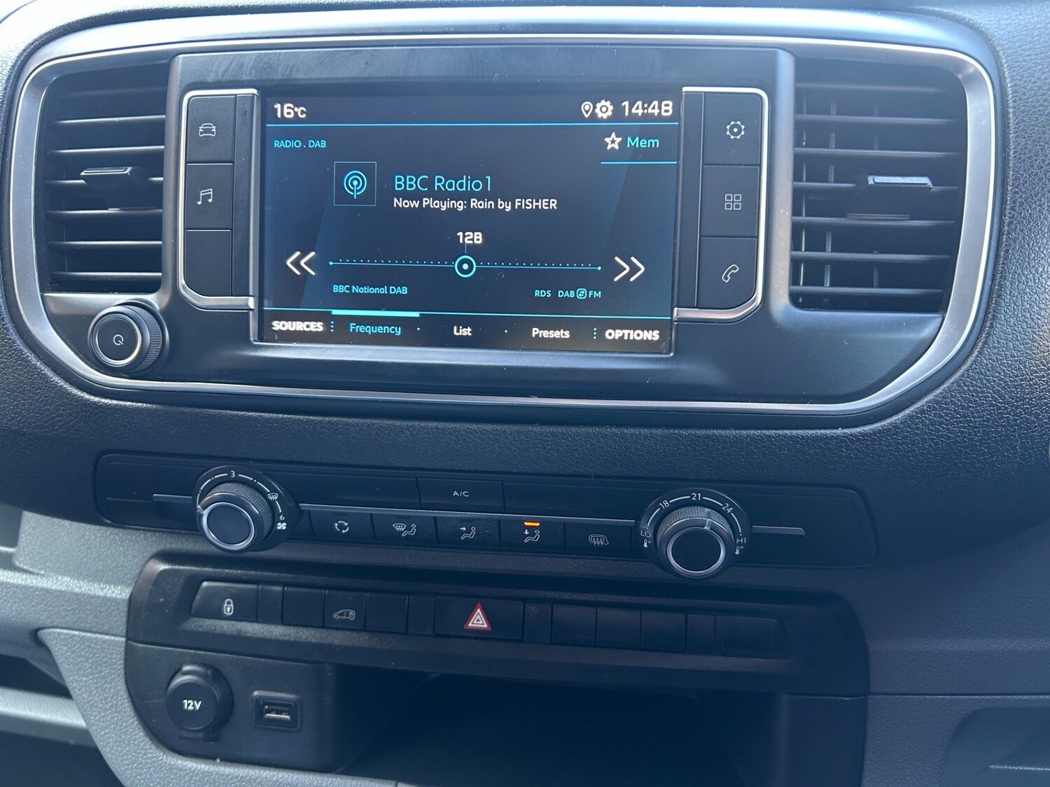 Used Peugeot Expert 2022 for sale - 77742564: Photo 11