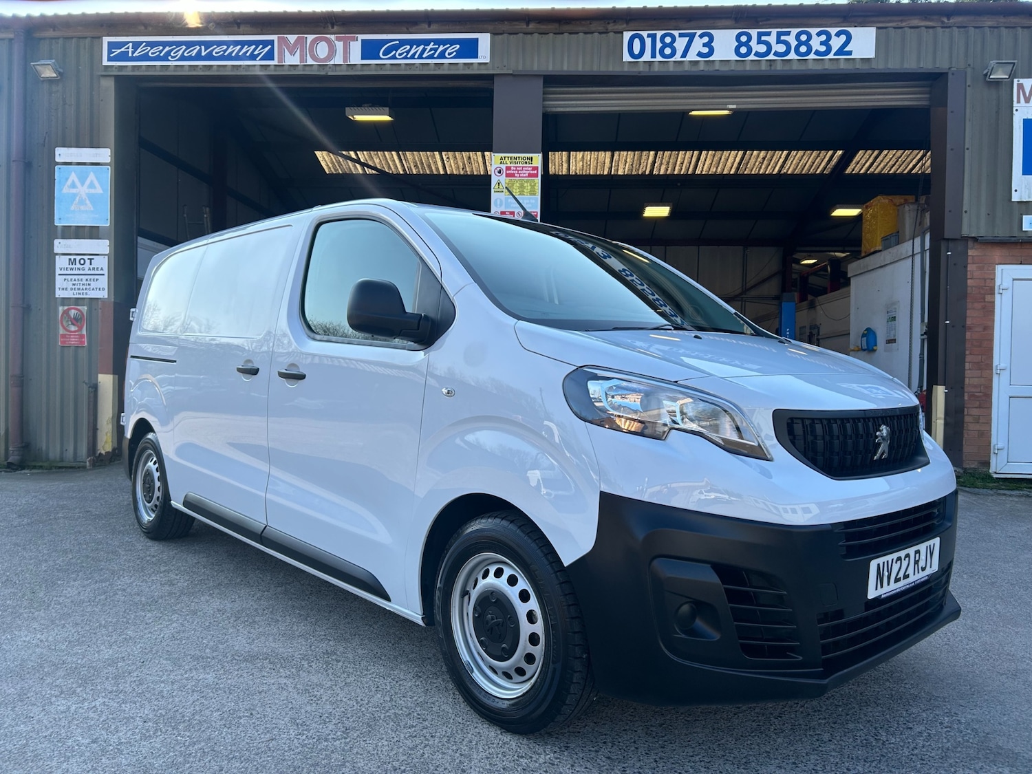 Used Peugeot Expert 2022 for sale - 77742564: Photo 2