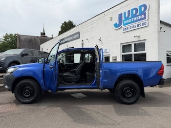 Used Toyota Hilux 2020 for sale - 78746310: Photo