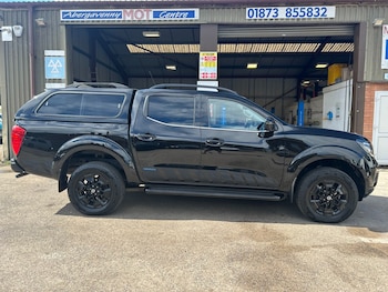 Used Nissan Navara 2021 for sale - 75792430: Photo