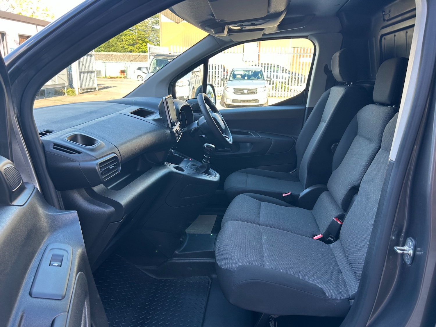 Used Citroen Berlingo 2023 for sale - 76477577: Photo 14