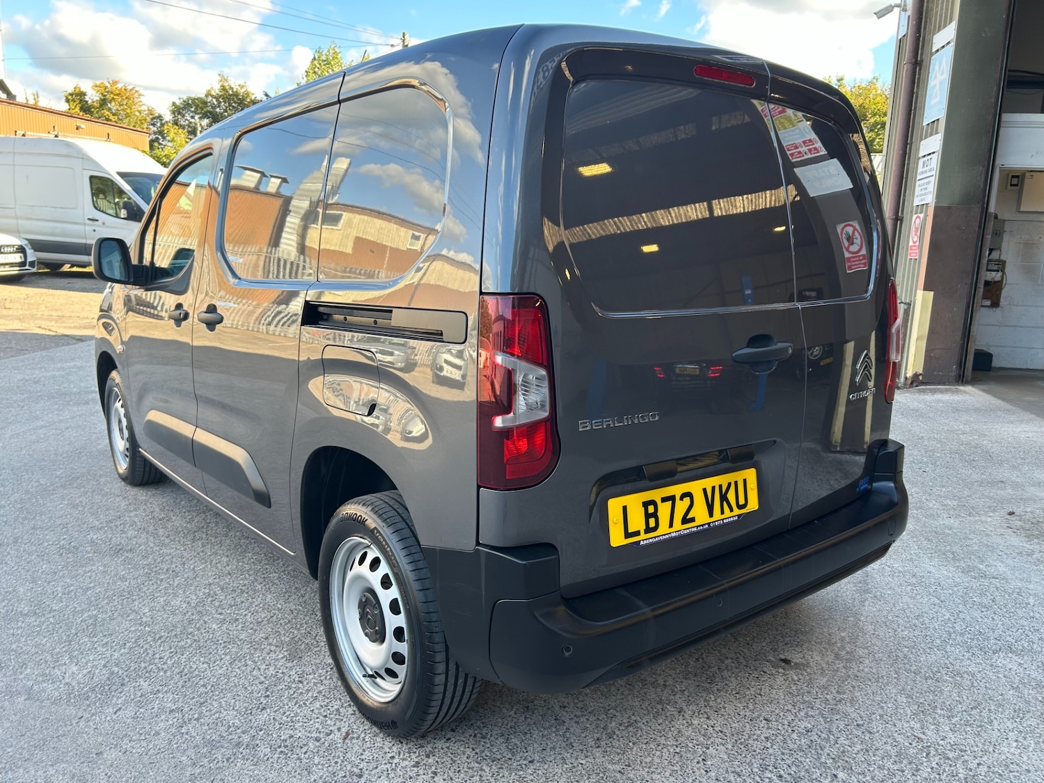 Used Citroen Berlingo 2023 for sale - 76477577: Photo 7