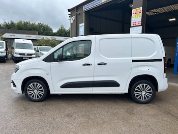 Used Vauxhall Combo 2020 for sale - 77664990: Photo