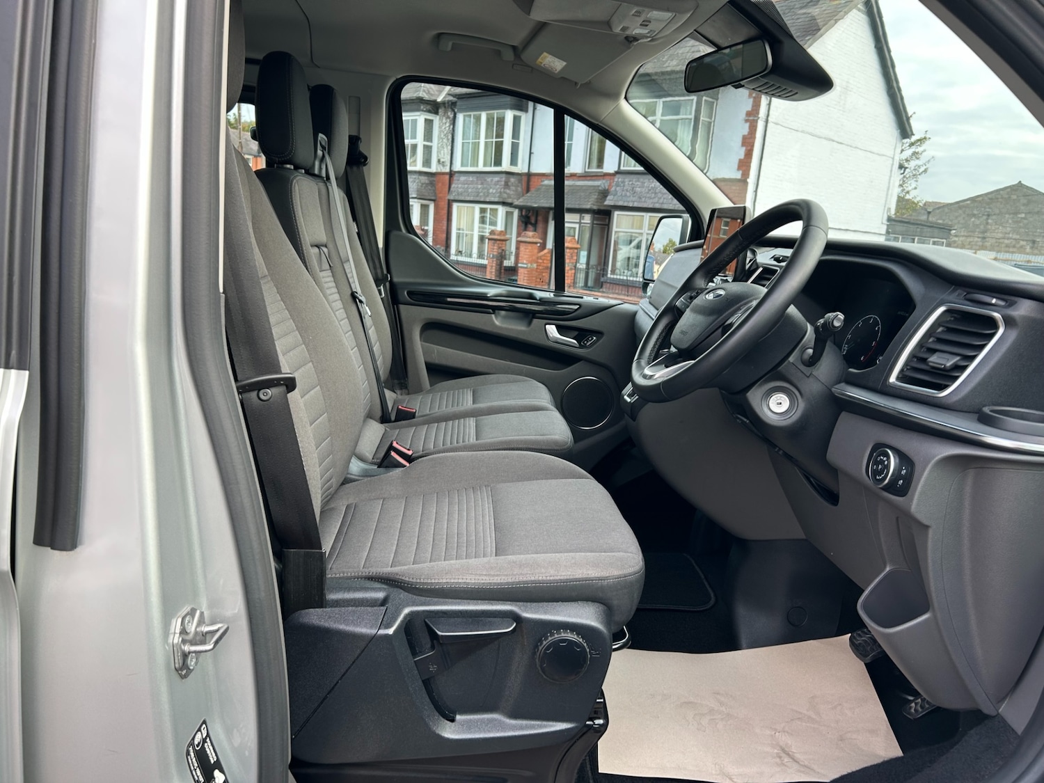 Used Ford Tourneo Custom 2022 for sale - 76329655: Photo 11