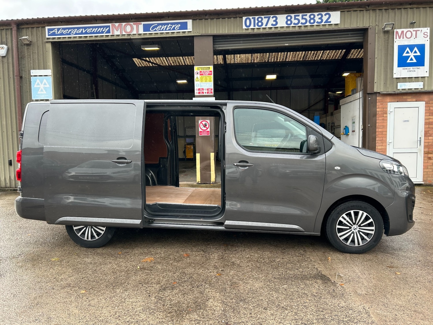 Used Vauxhall Vivaro 2020 for sale - 76412690: Photo 4