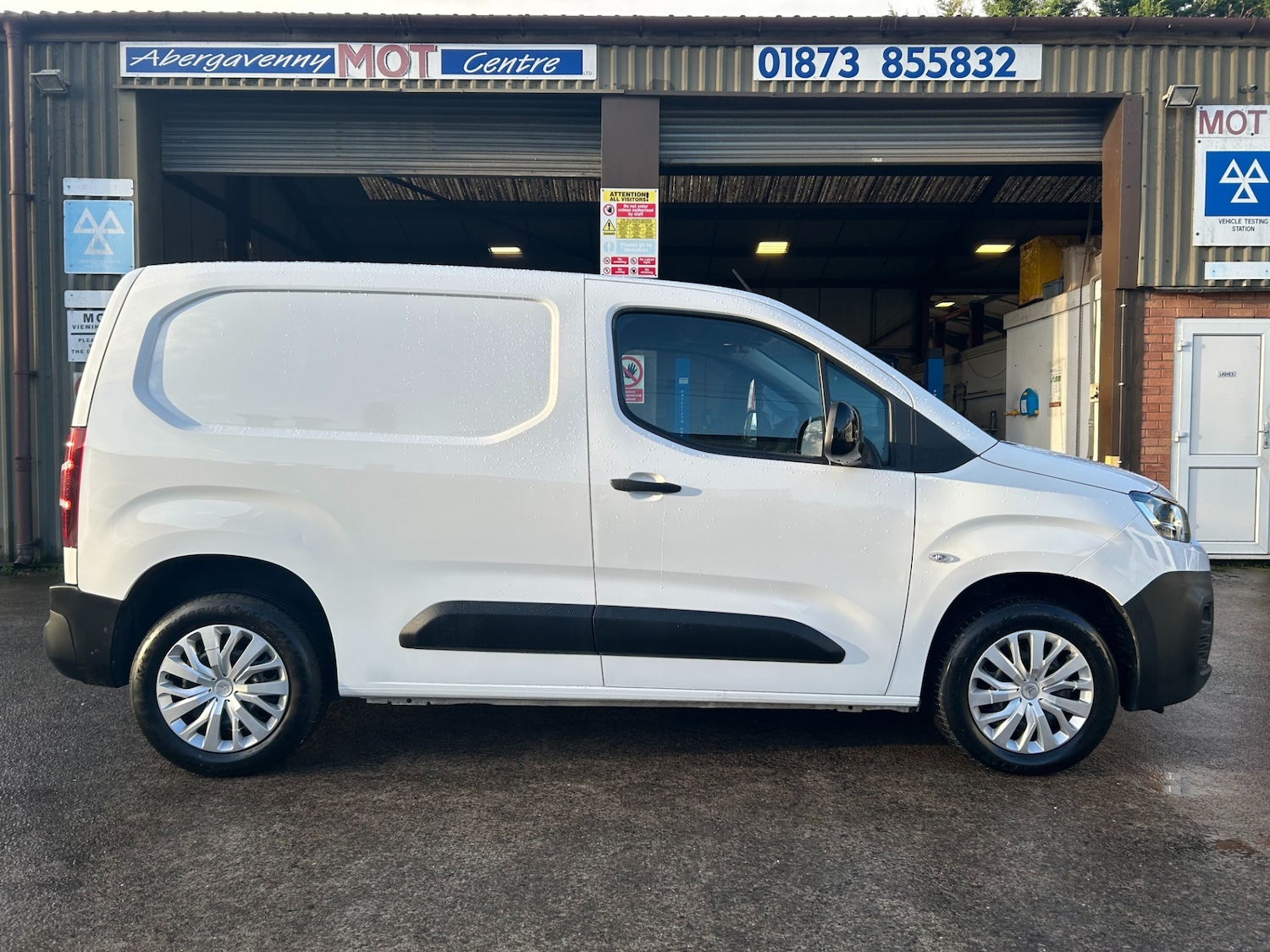Used Citroen Berlingo 2022 for sale - 76982706: Photo 4