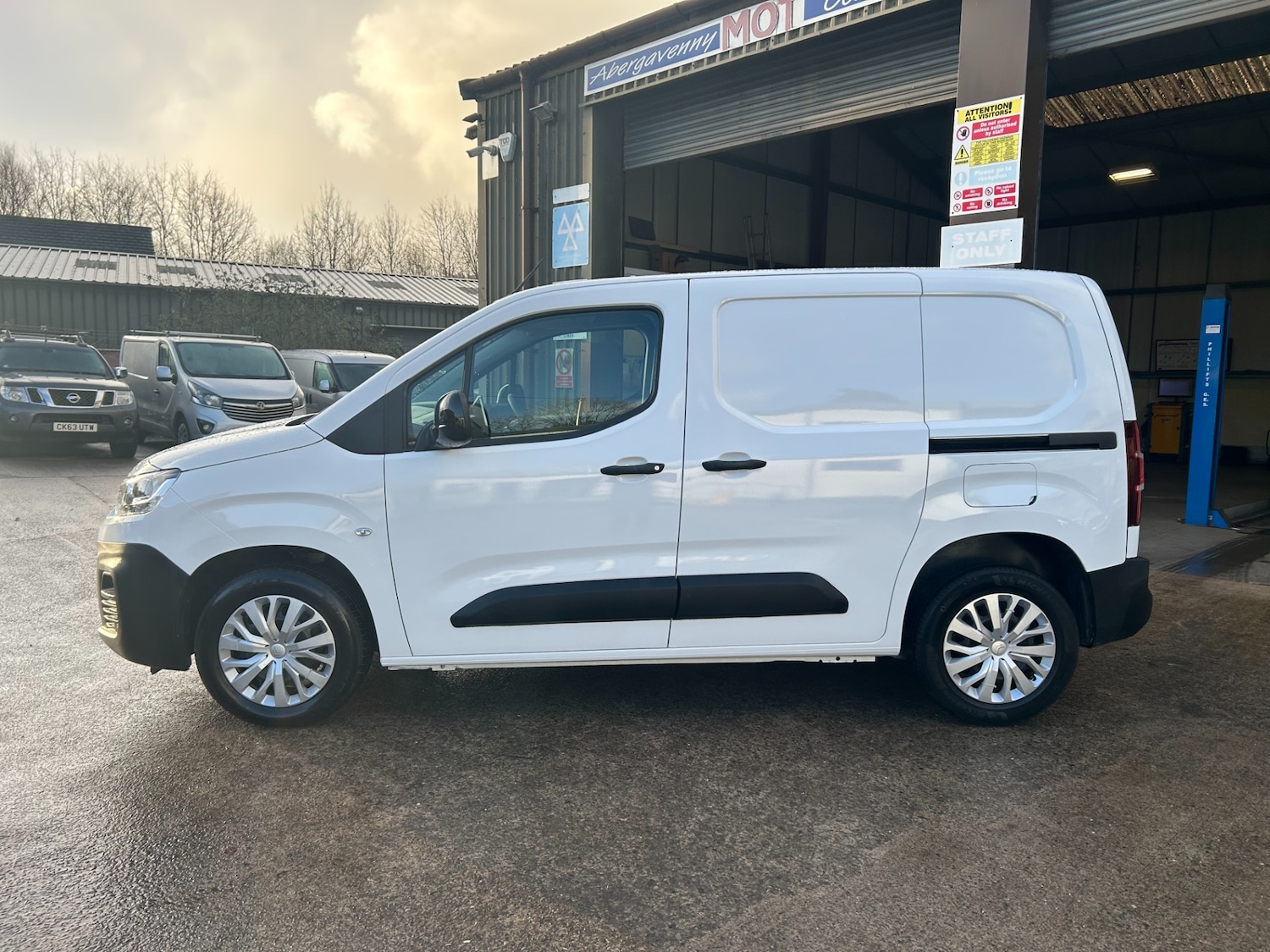 Used Citroen Berlingo 2022 for sale - 76982706: Photo 5