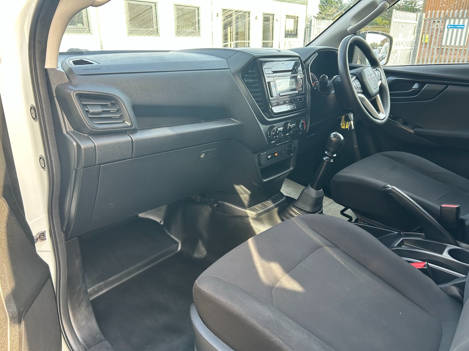 Used Isuzu D-Max 2021 for sale - 76957051: Photo 17