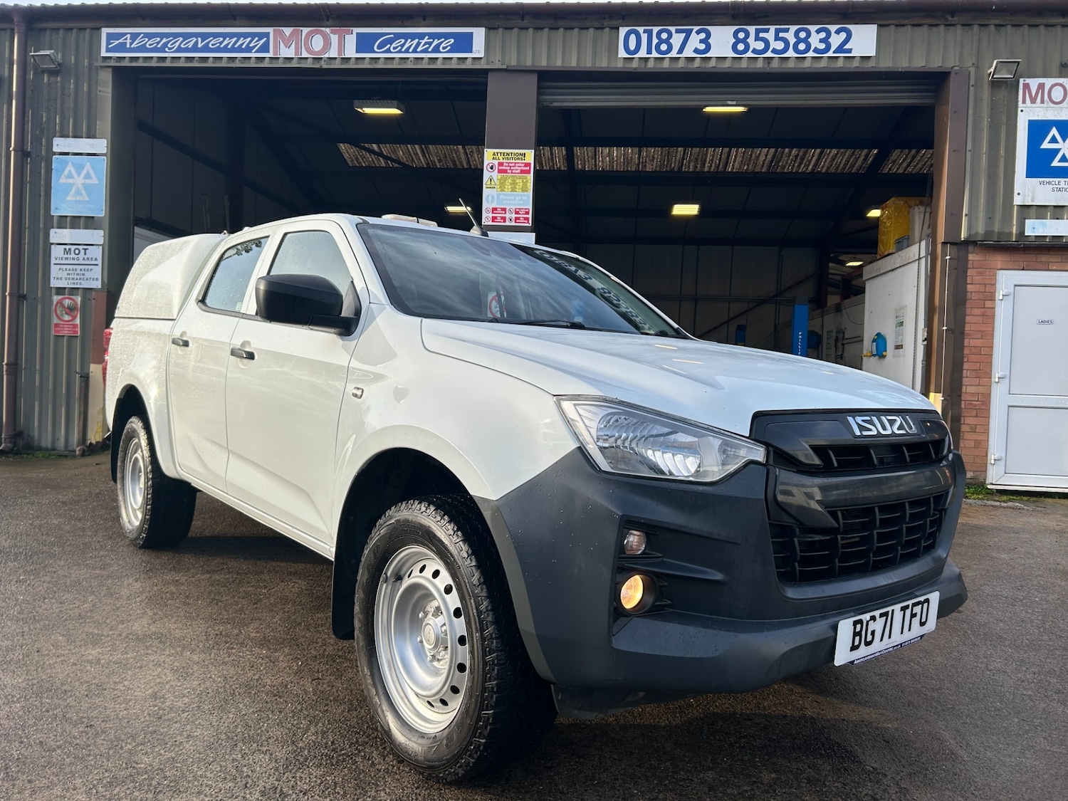 Used Isuzu D-Max 2021 for sale - 76957051: Photo 2