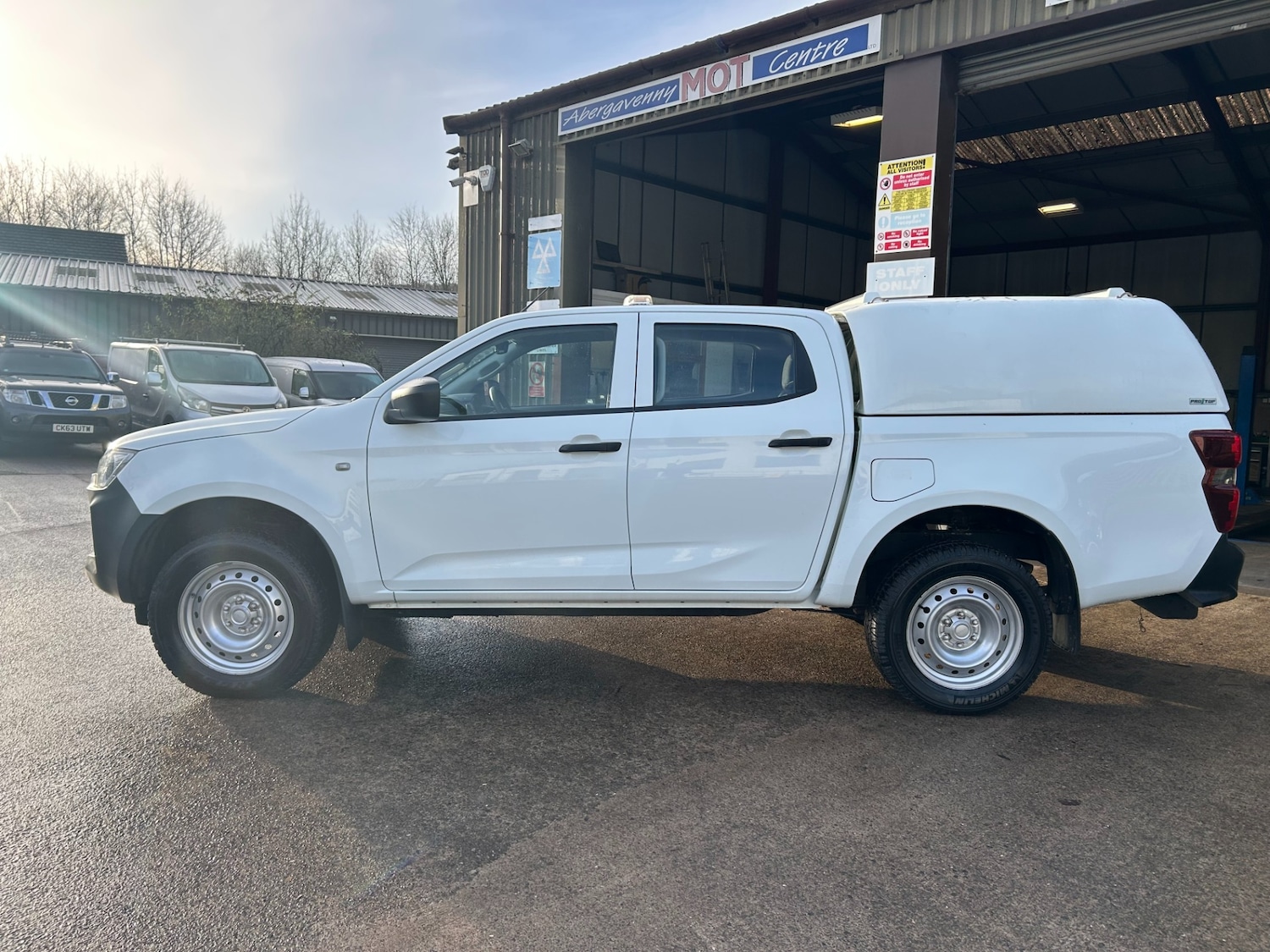 Used Isuzu D-Max 2021 for sale - 76957051: Photo 5
