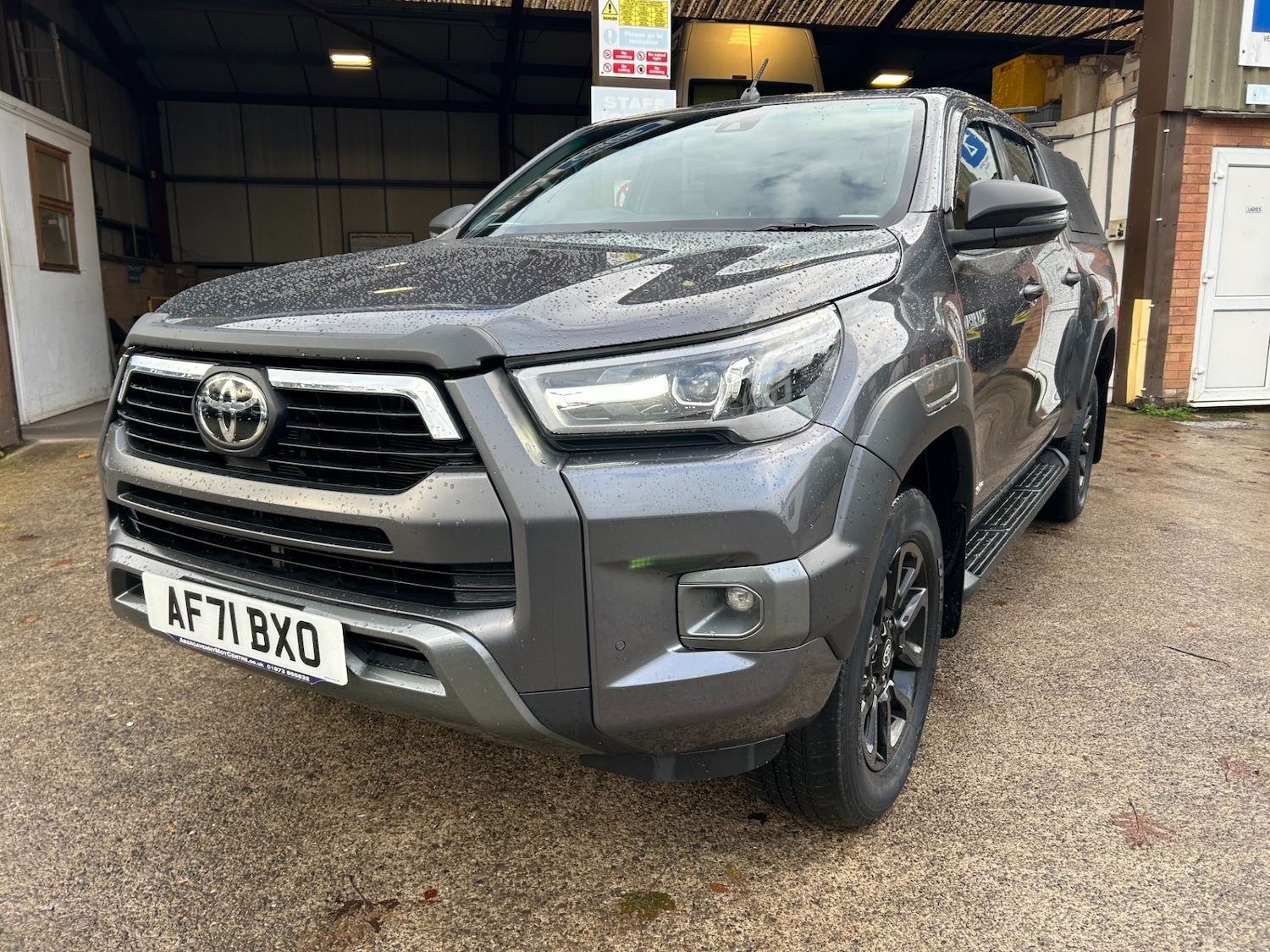Used Toyota Hilux 2021 for sale - 76505029: Photo 18