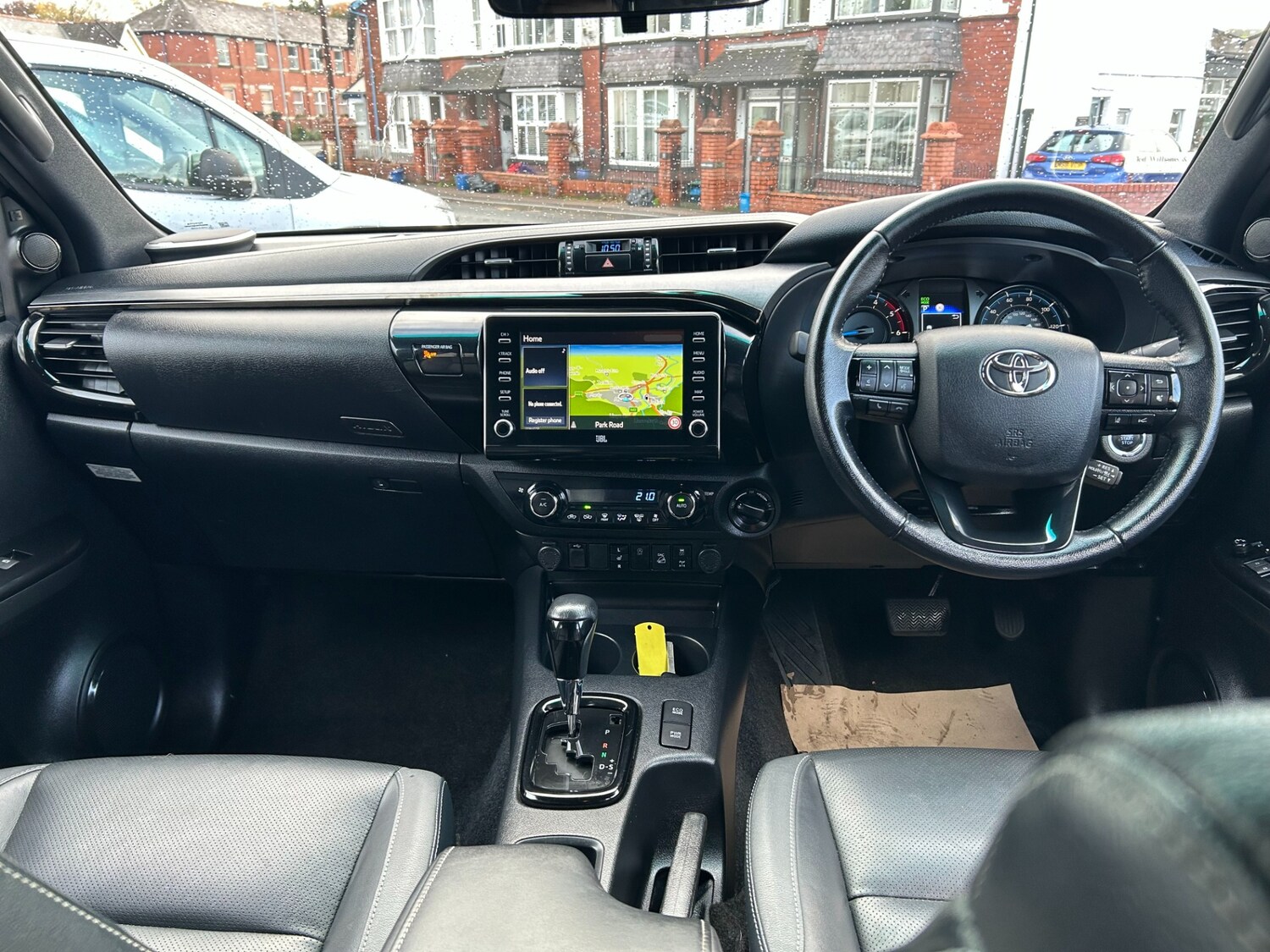 Used Toyota Hilux 2021 for sale - 76505029: Photo 9