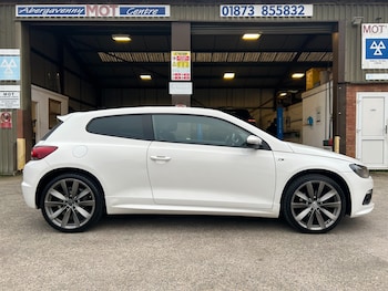 Used Volkswagen Scirocco 2013 for sale - 77742521: Photo