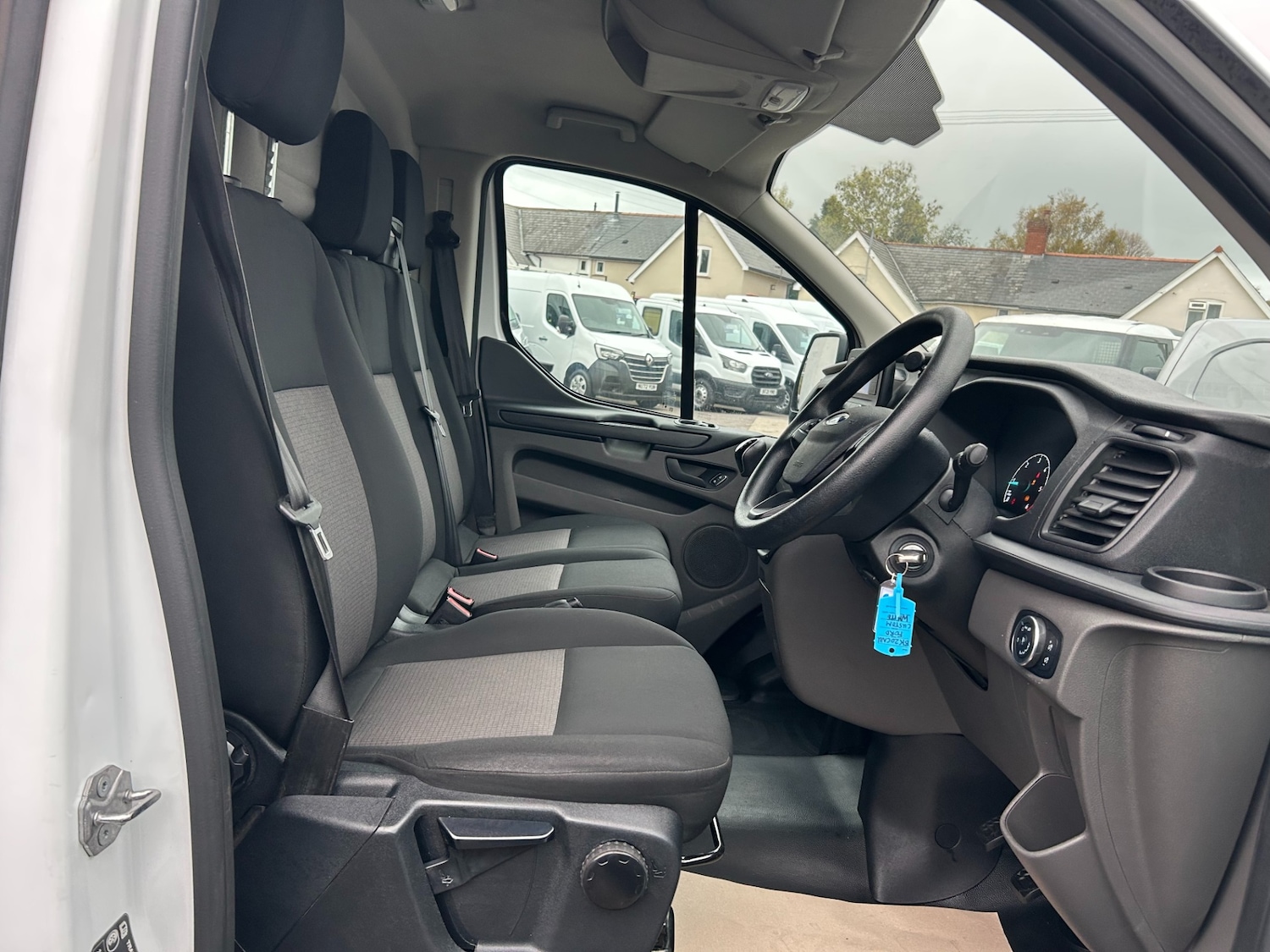 Used Ford Transit Custom 2020 for sale - 76413043: Photo 11