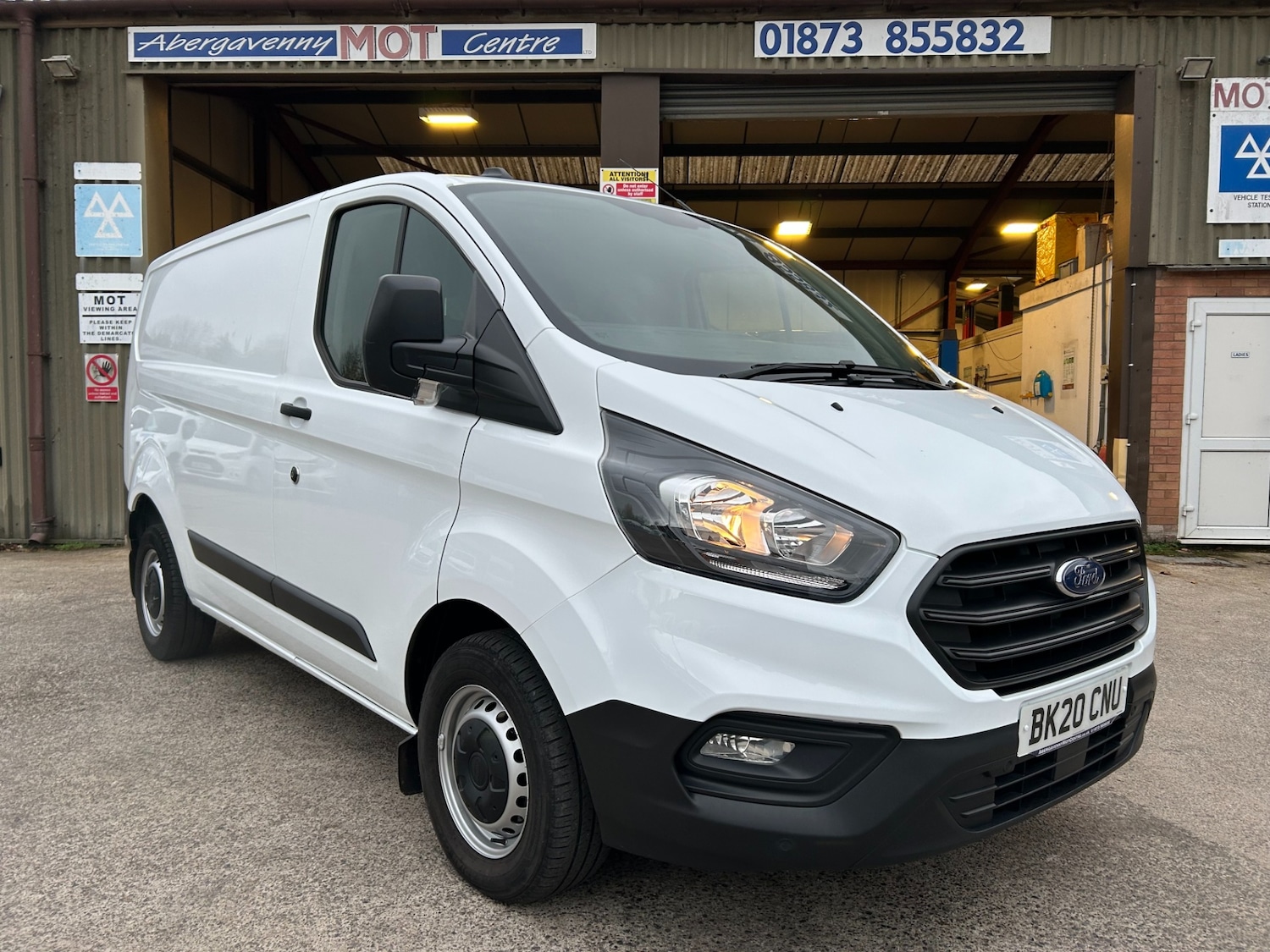 Used Ford Transit Custom 2020 for sale - 76413043: Photo 2