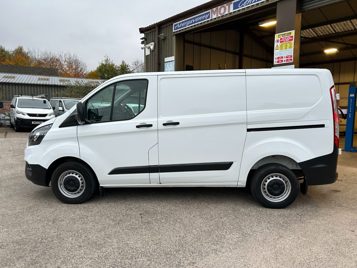 Used Ford Transit Custom 2020 for sale - 76413043: Photo 4