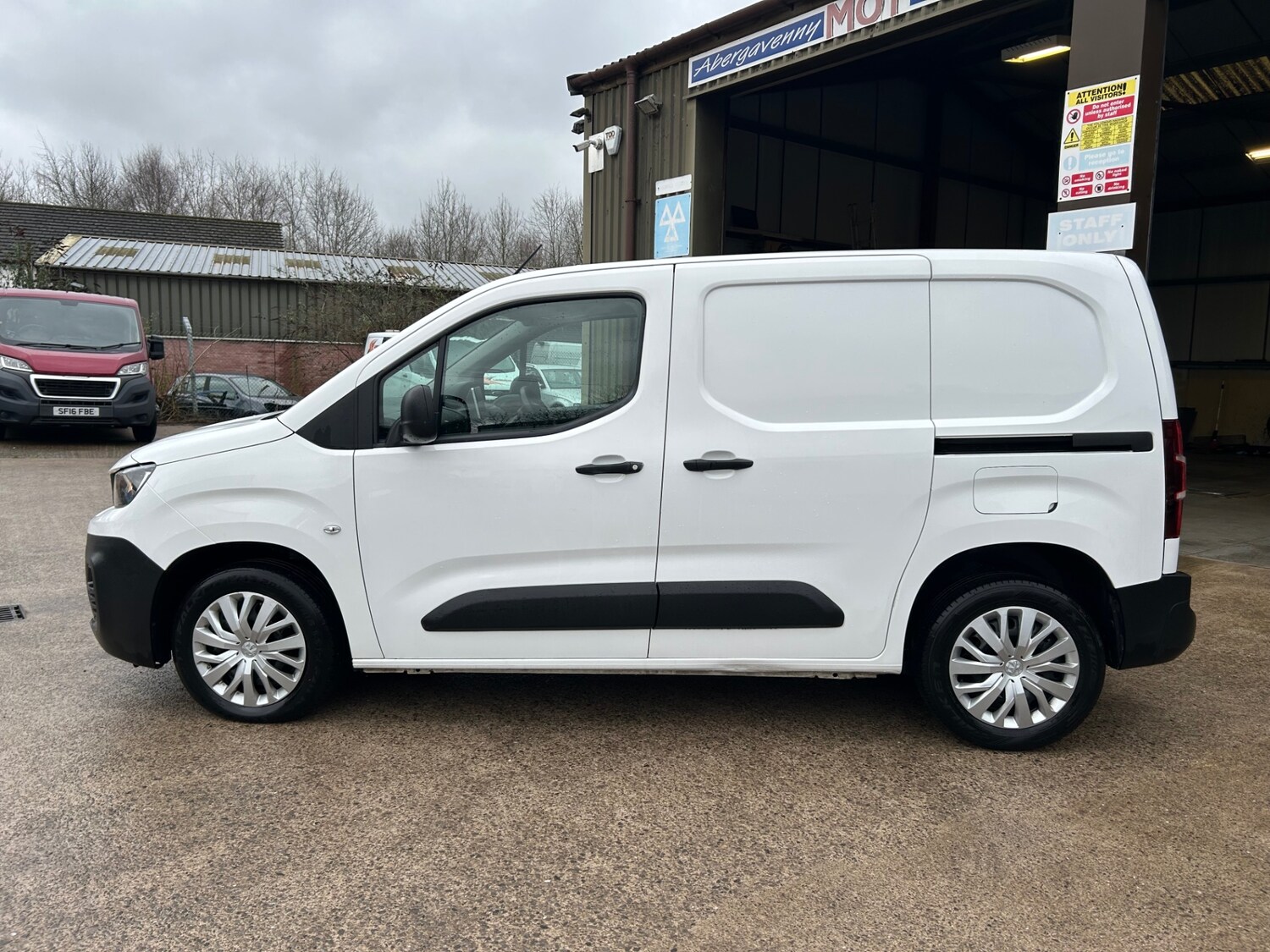 Used Peugeot Partner 2021 for sale - 77459826: Photo 4