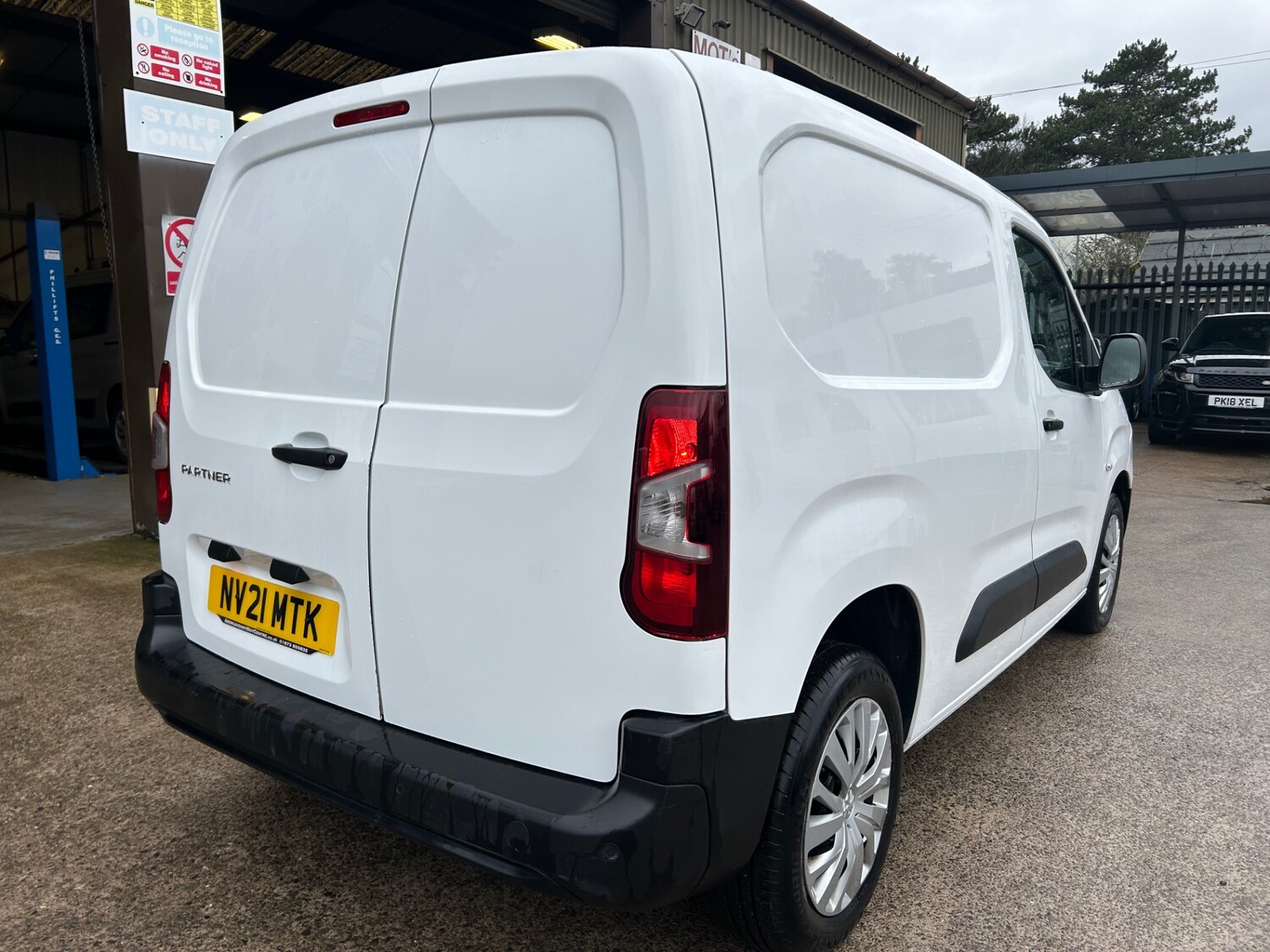 Used Peugeot Partner 2021 for sale - 77459826: Photo 6