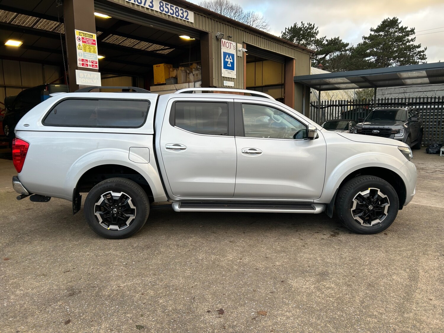 Used Nissan Navara 2020 for sale - 76907782: Photo 4