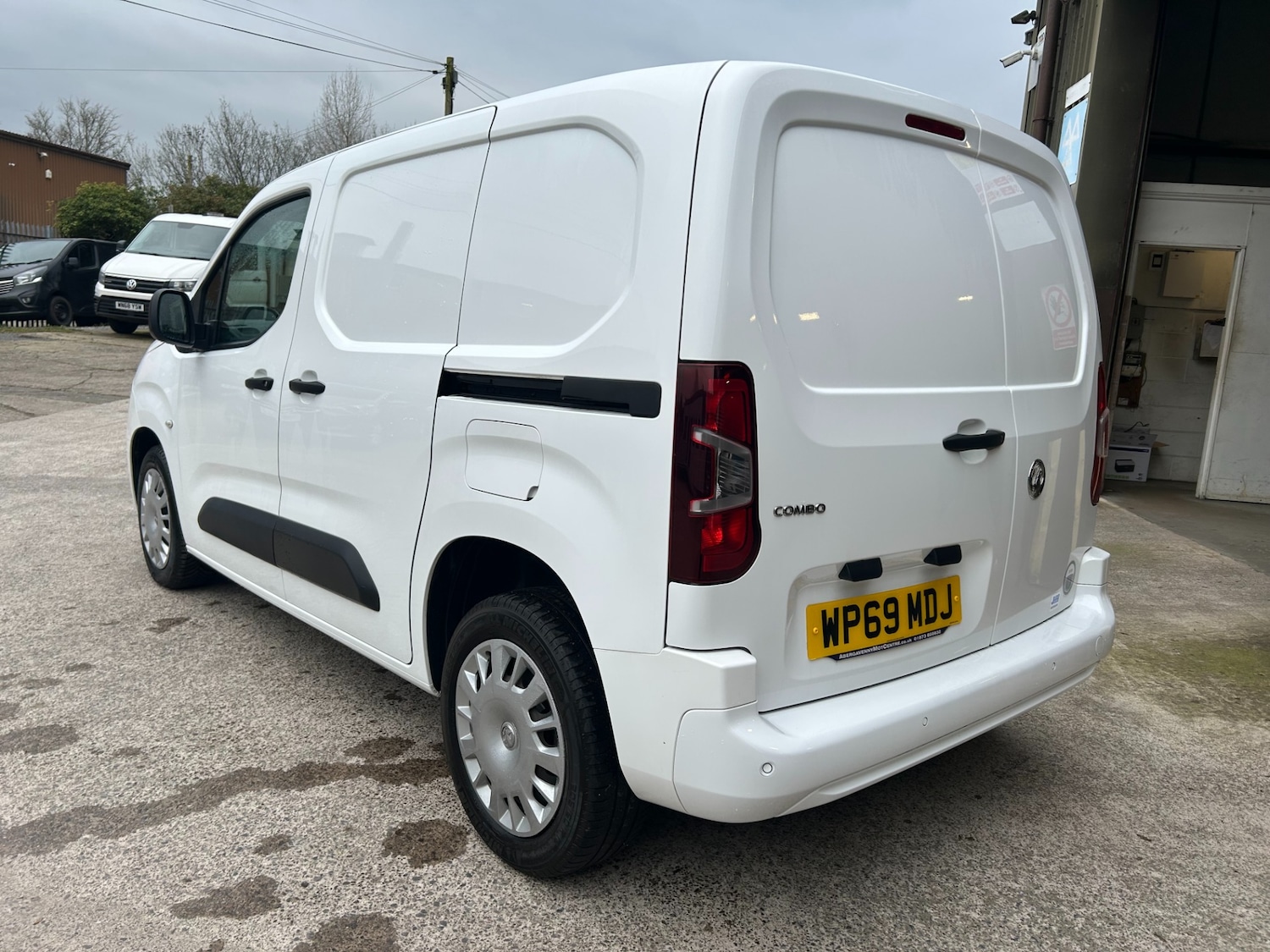 Used Vauxhall Combo 2019 for sale - 77664963: Photo 6