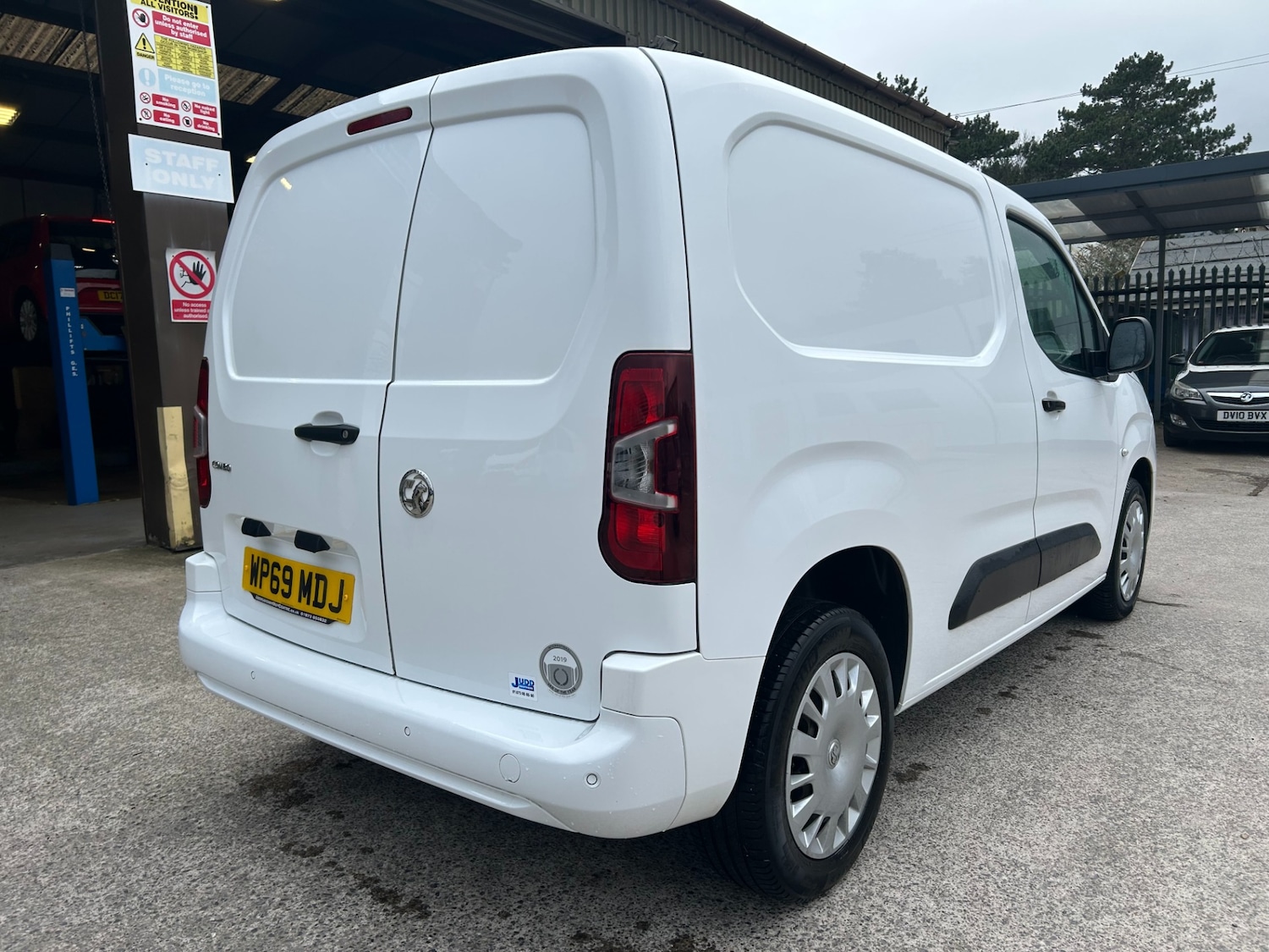 Used Vauxhall Combo 2019 for sale - 77664963: Photo 7