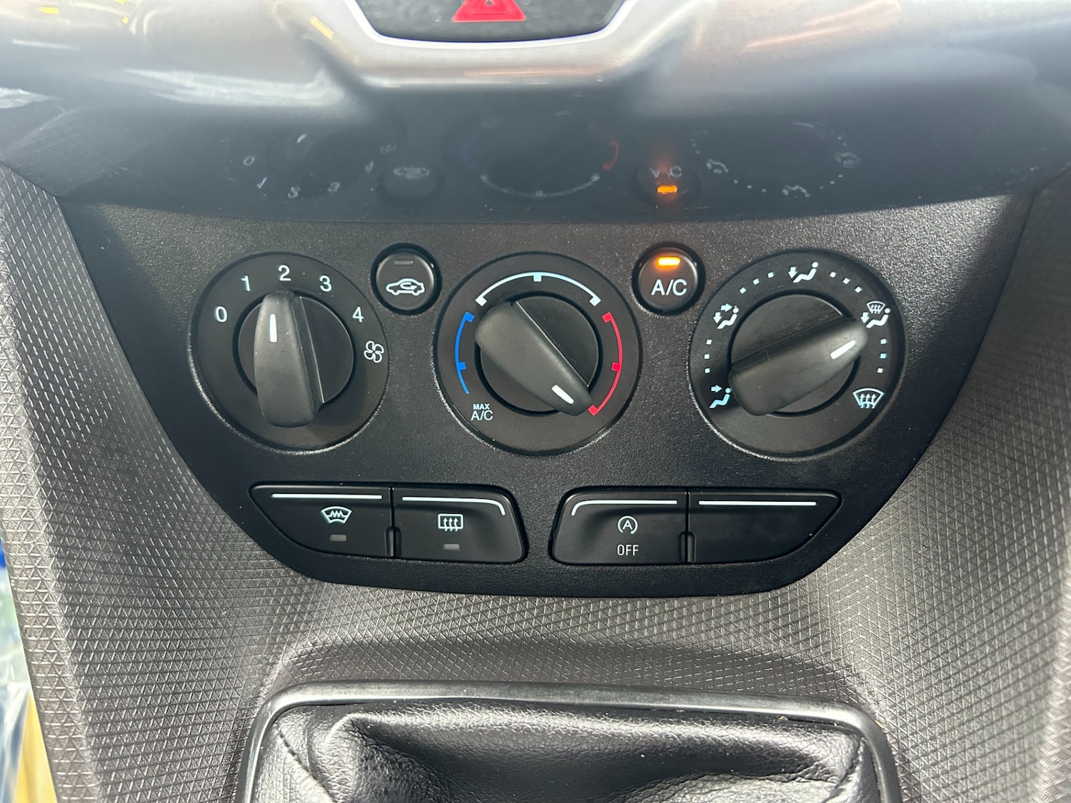 Used Ford Transit Connect 2018 for sale - 76288666: Photo 12