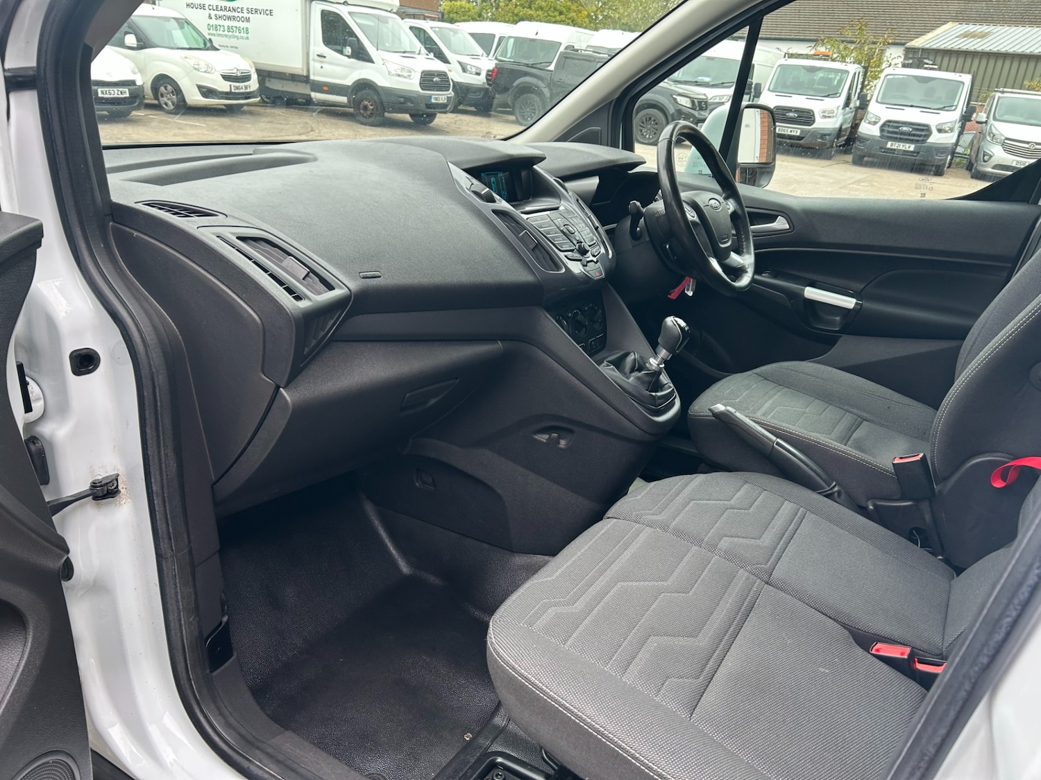 Used Ford Transit Connect 2018 for sale - 76288666: Photo 14