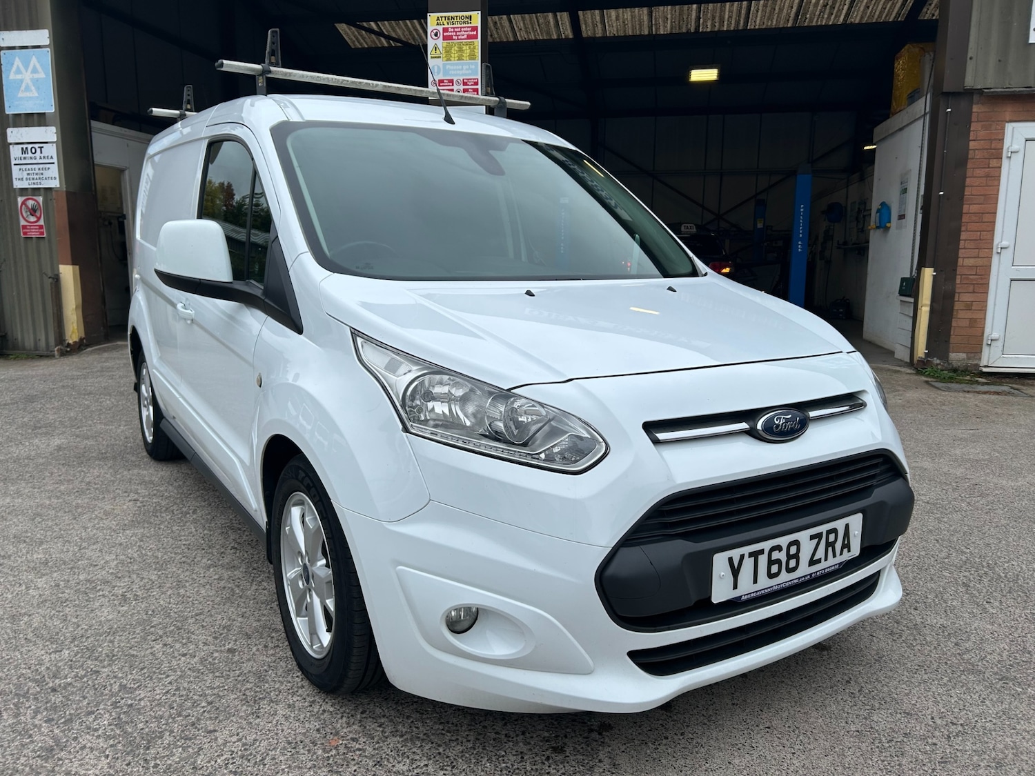 Used Ford Transit Connect 2018 for sale - 76288666: Photo 17