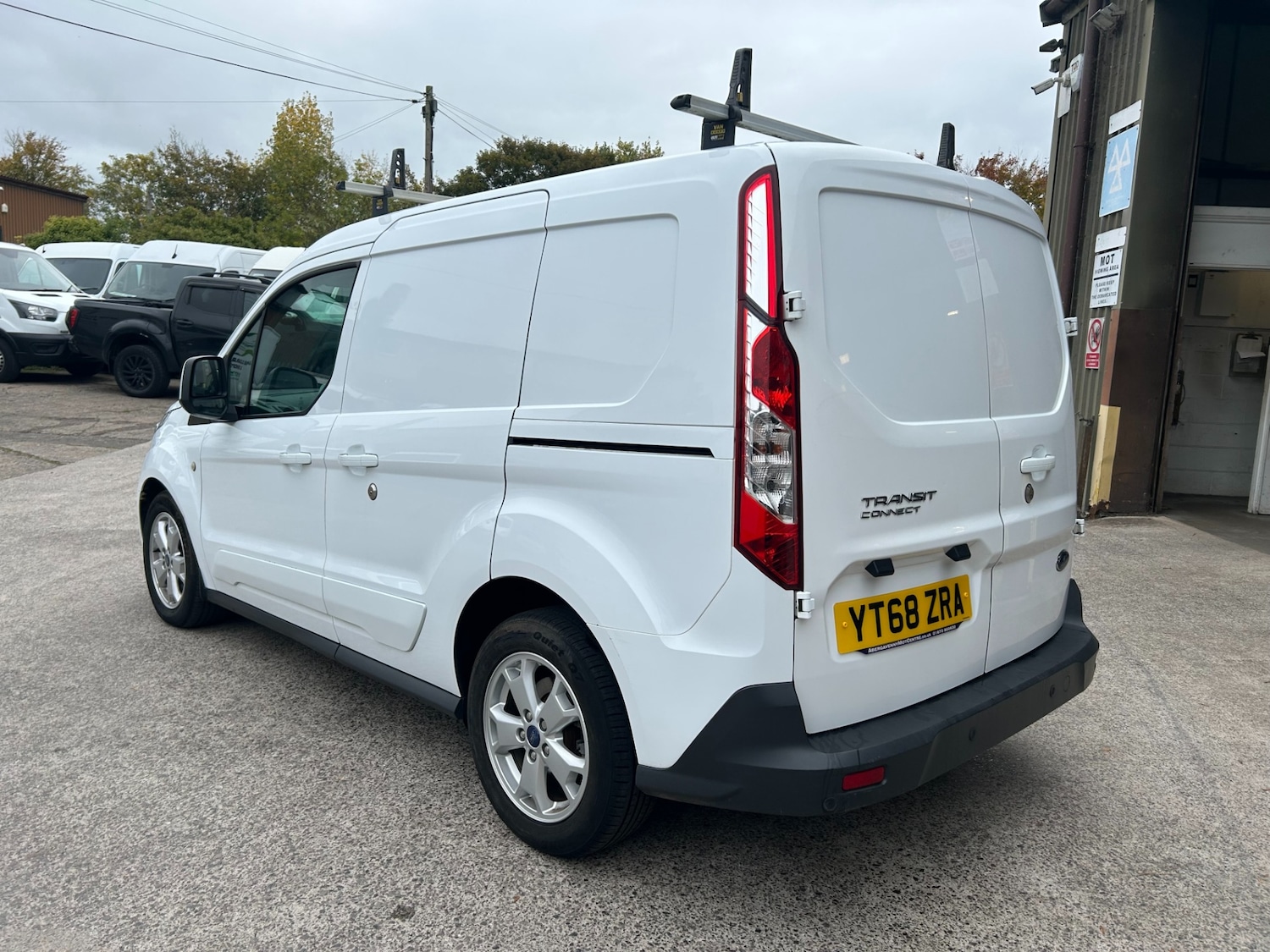 Used Ford Transit Connect 2018 for sale - 76288666: Photo 7