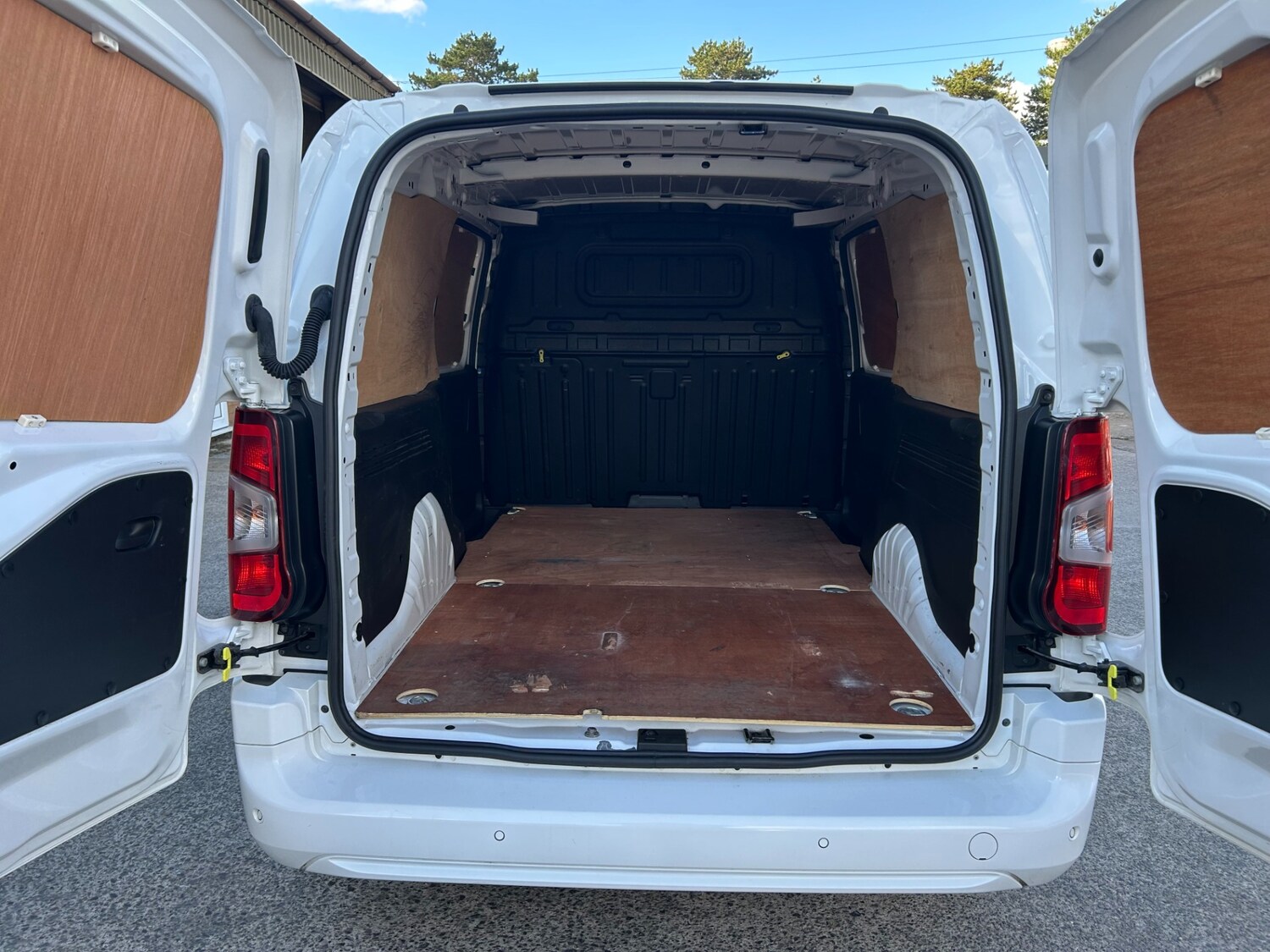 Used Vauxhall Combo 2021 for sale - 76045756: Photo 10