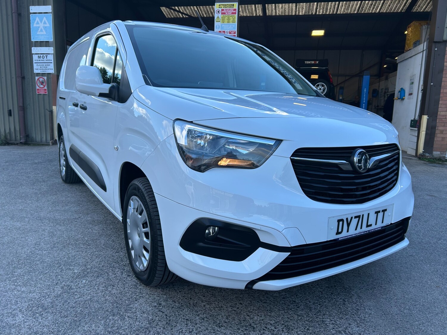 Used Vauxhall Combo 2021 for sale - 76045756: Photo 16