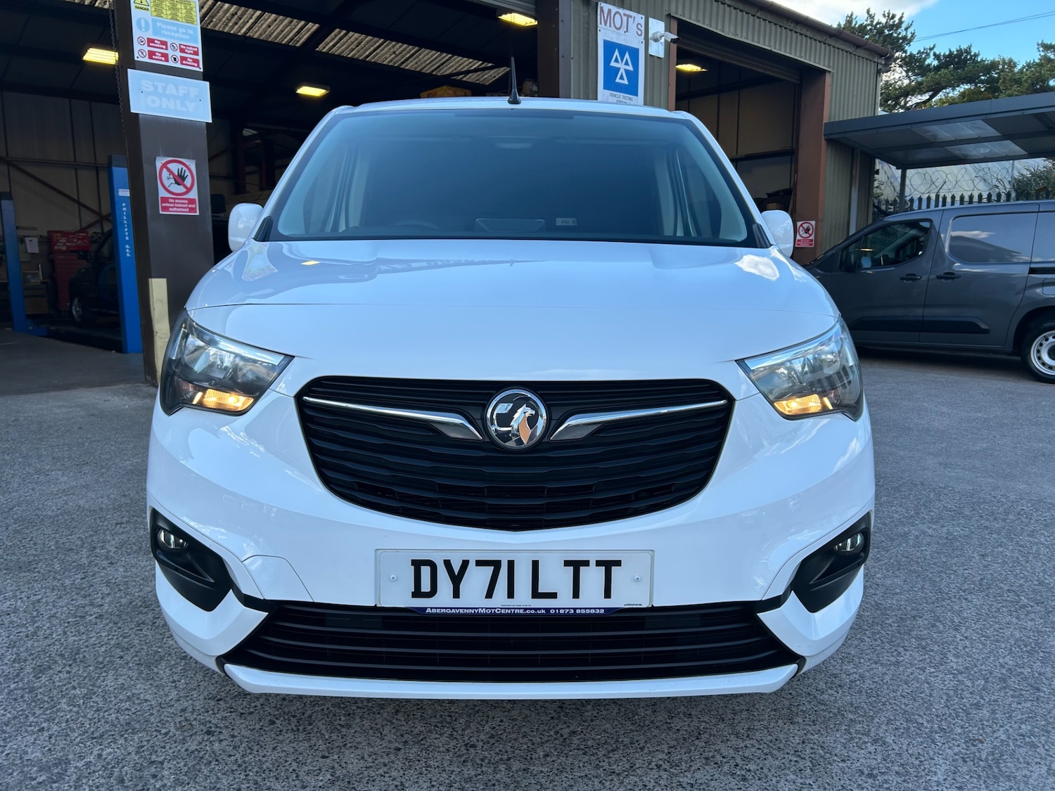 Used Vauxhall Combo 2021 for sale - 76045756: Photo 3