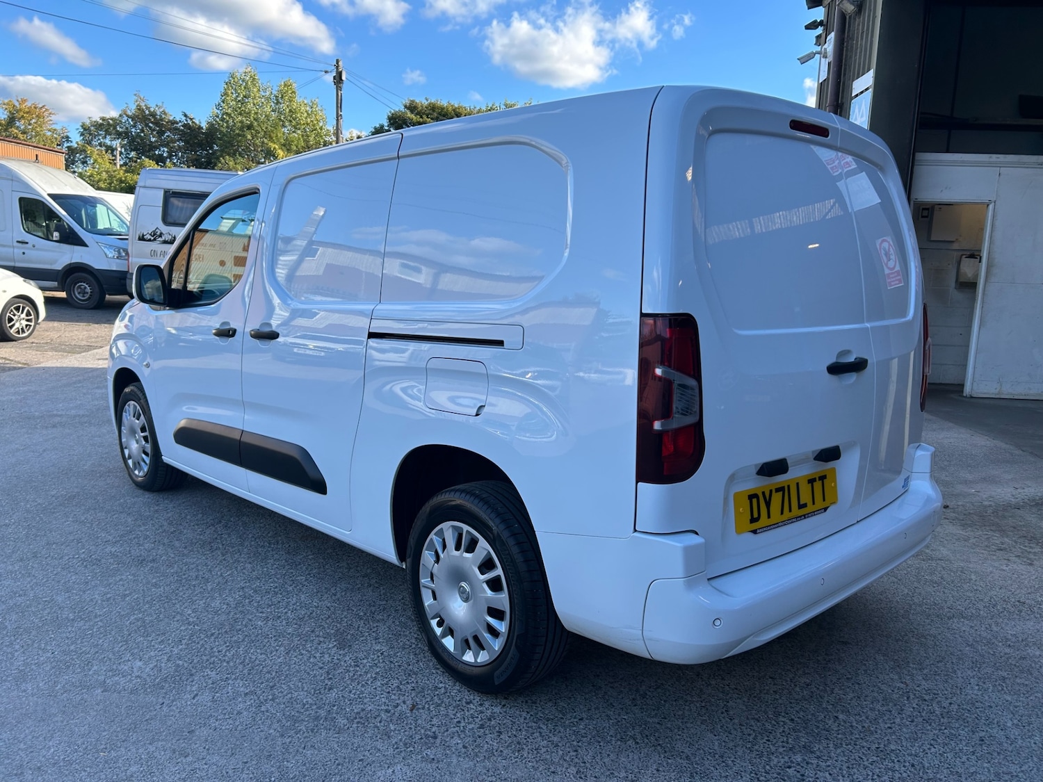Used Vauxhall Combo 2021 for sale - 76045756: Photo 8
