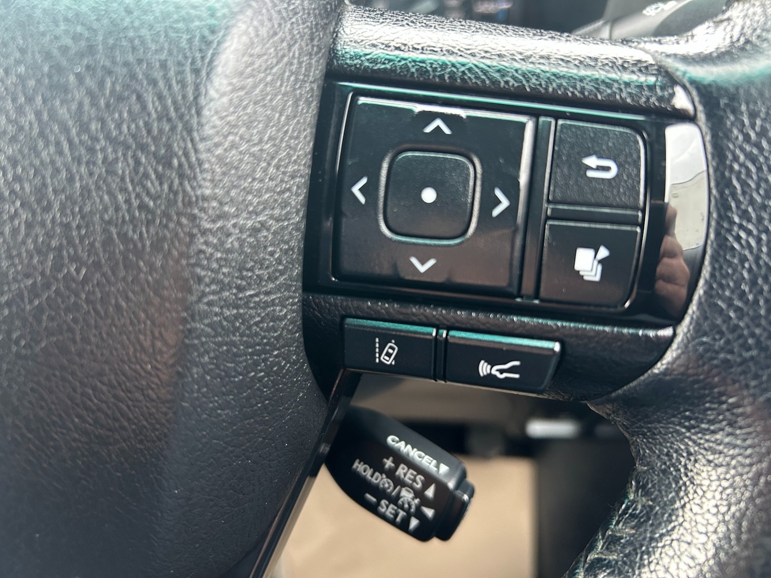 Used Toyota Hilux 2022 for sale - 78039001: Photo 17