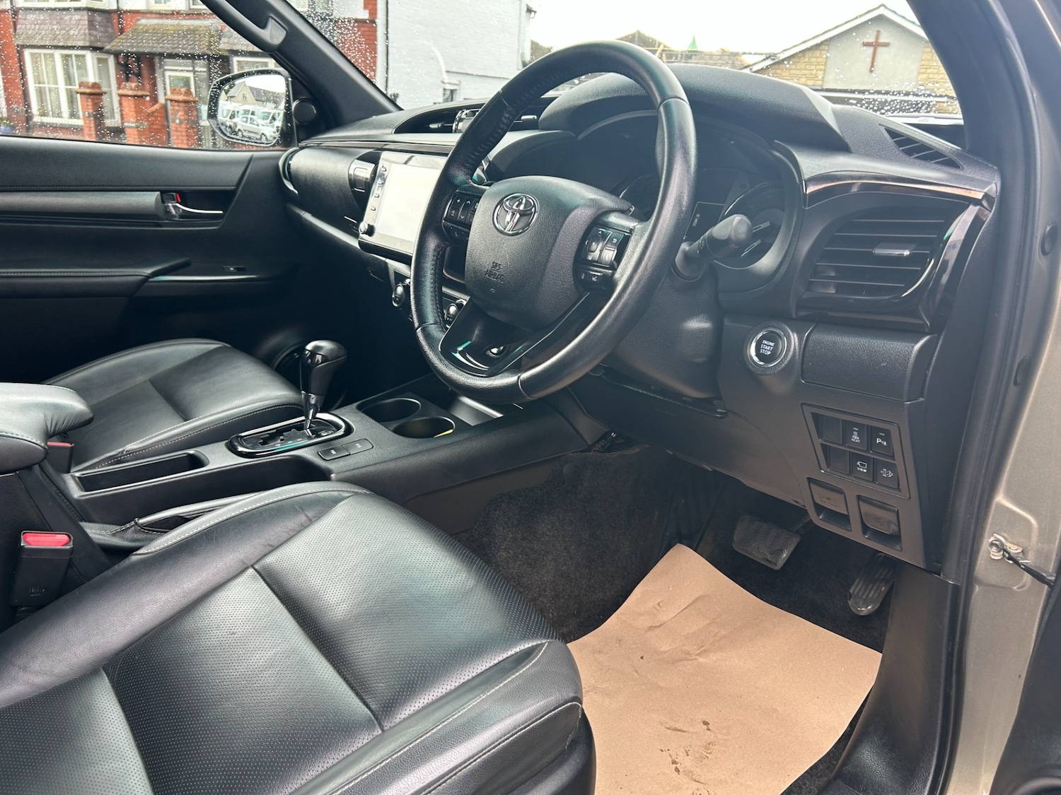 Used Toyota Hilux 2022 for sale - 78039001: Photo 20